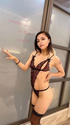 Olivia, starts from 250 p/h