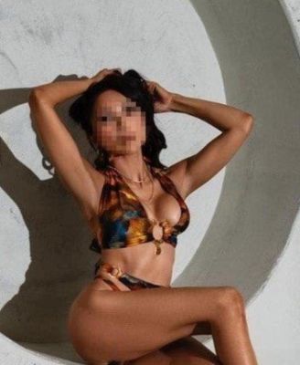 Valentina, adult photo