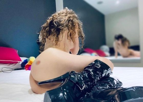 Izzy — Quick Escorts for sex starts from 350