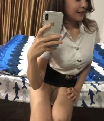 escort Alicia Sung — pictures and reviews